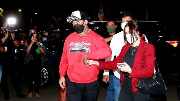 Jerinx SID jalani pemeriksaan sebagai tersangka pengancaman Adam Deni