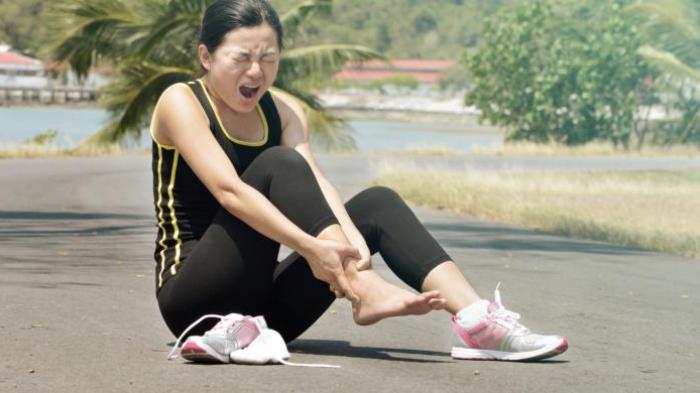 Ilustrasi kaki kram.