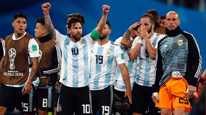 Lionel Messi dan pemain Timnas Argentina