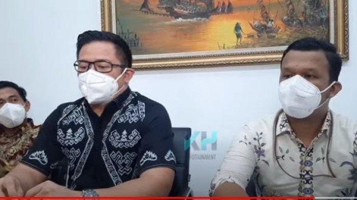 Pelaku penyebar video syur Gisel divonis 9 bulan penjara. Pengacara sebut keluarga pelaku merasa terpukul.