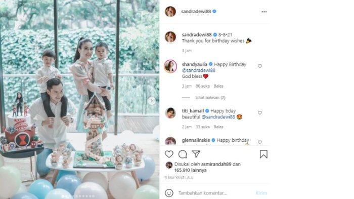 Sandra Dewi berulang tahun ke-38