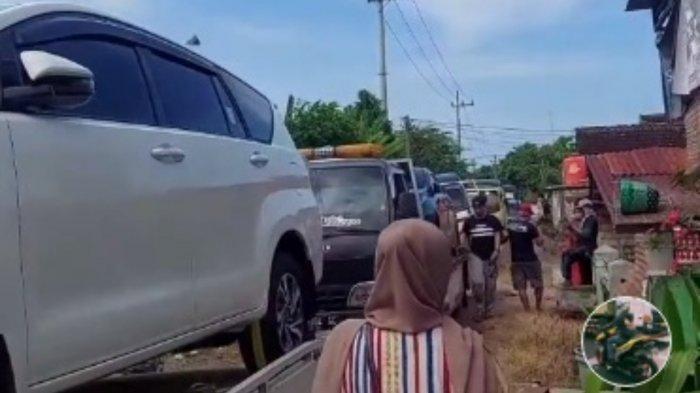 Viral warga desa di Tuban borong mobil.