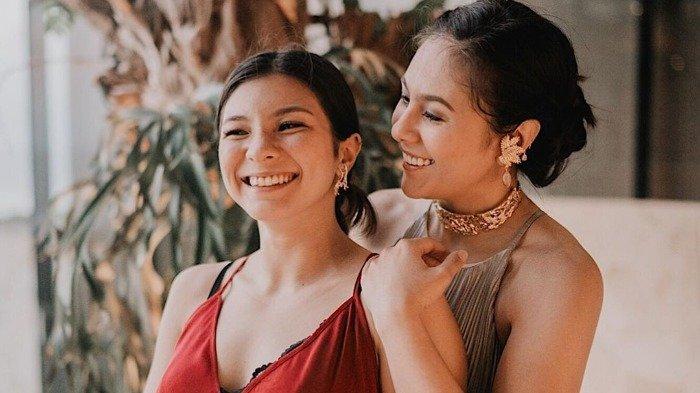 Wulan Guritno ungkap Shaloom Razade tak mau menikah muda.