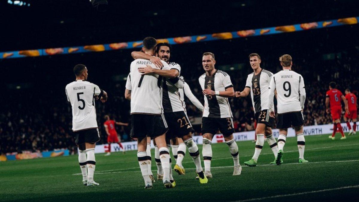 Timnas Jerman - DFB Team Der Panzer Piala Dunia 2022 Qatar.