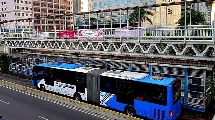 Transjakarta selama PSBB.