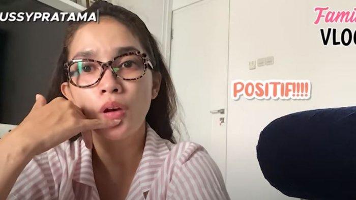 Ussy Sulistiawaty ceritakan dirinya saat terkena Covid-19