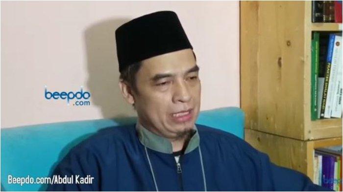 Ustaz Safrudin Arafat yang menikahkan siri Kiwil dengan pengusaha Kalimantan.