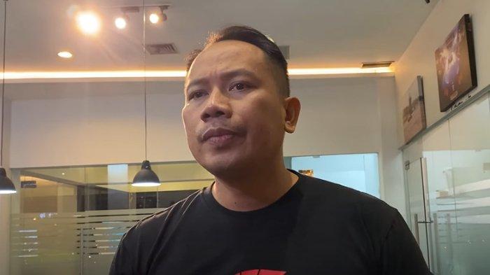 Vicky Prasetyo mengaku memiliki pacar baru.
