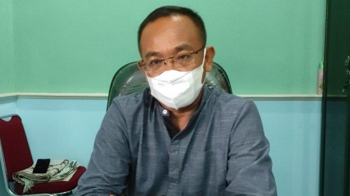 Kepala Dinas Pendidikan Kepemudaan dan Olahraga (Dikmudora) Kota Kendari Makmur