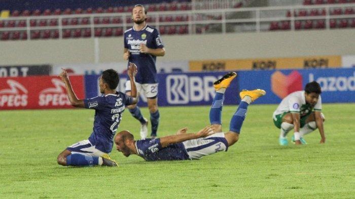 Persela Lamongan vs Persib Bandung di BRI Liga 1 2021 pada Kamis (4/11/2021) mulai pukul 20.30 WIB atau 21.30 Wita.