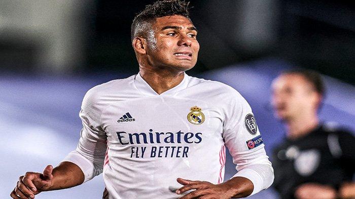 Casemiro tampil sebagai pahlawan Madrid usai berkontribus dalam dua gol yang dicetak Los Blancos di menit akhir, Rabu (28/10/2020).