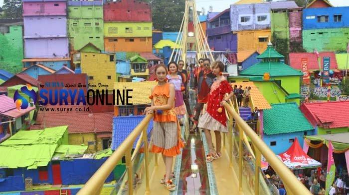 Peresmian Jembatan Kaca Malang