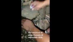 Video Viral di Situbondo, Gas Muncul dari Lantai Musala dan Pekarangan Ruman Warga