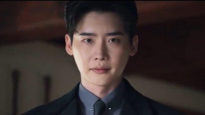 Park Chang Ho di drama Korea Big Mouth episode 14