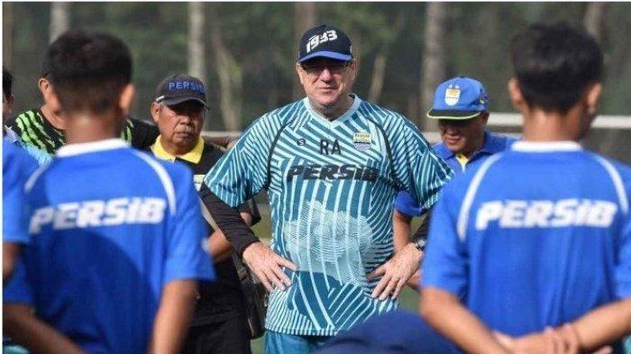Alasan Robert Alberts bertahan