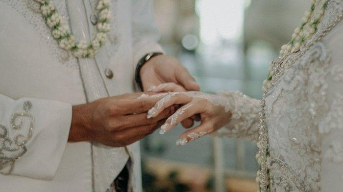 Ilustrasi pernikahan: pengantin wanita mendadak pingsan lalu meninggal