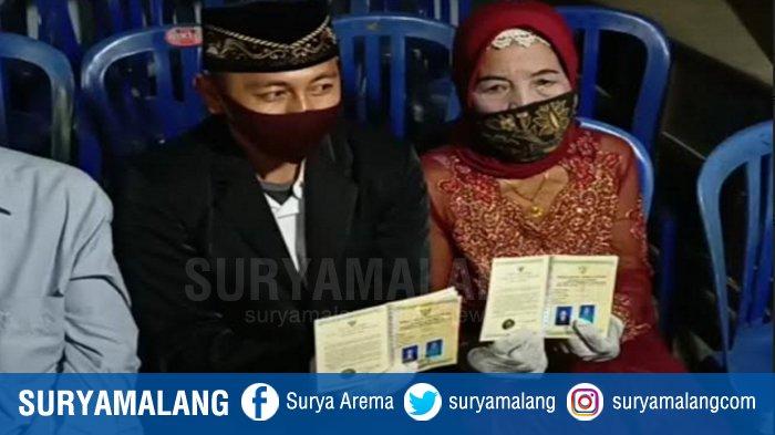 Yainem (76) resmi menjadi istri Jamhar Ali Nursahid (29). Setelah sebelumnya sempat meolak lamaran 5 pria lain