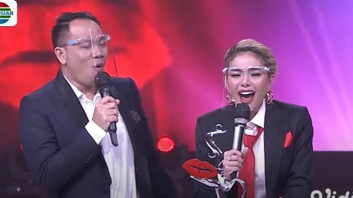 Nikita Mirzani berseru saat mengatakan pemenang Hot Mama Terkiss 2020 adalah Nagita Slavina