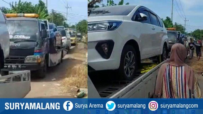Viral warga Desa Sumurgeneng, Kecamatan Jenu, beli mobil ramai-ramai. Tampak saat mobil tiba bersamaan di desa itu