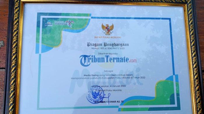 Piagam penghargaan kepada Tribunternate.com, Rabu (4/1/2023)