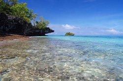 ampak keunikan batu Kapa-kapa terlihat air laut sangat jernih, bagus untuk dilakukan snorkeling (Dok: Dinas Pariwisata Kabupaten Pulau)