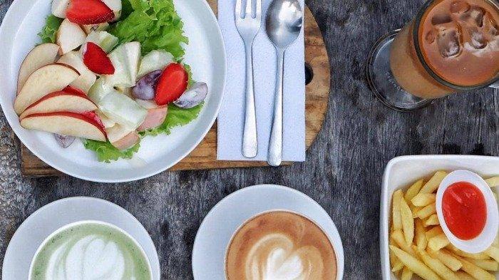 Menu makanan dan minuman di Momong Resto Kebumen