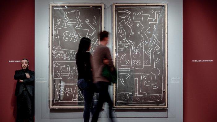 Pengunjung di Museum Albertina Wina