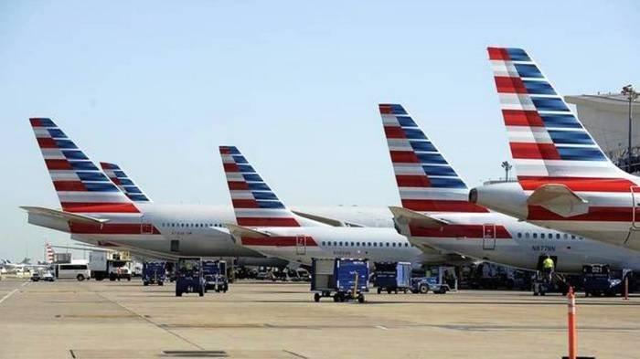 Pesawat American Airlines