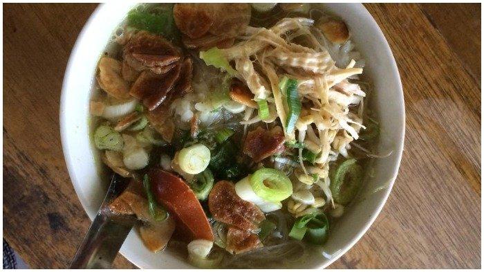 Seporsi Soto Ayam Semarang Pak Wied