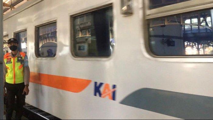 Stasiun kereta.