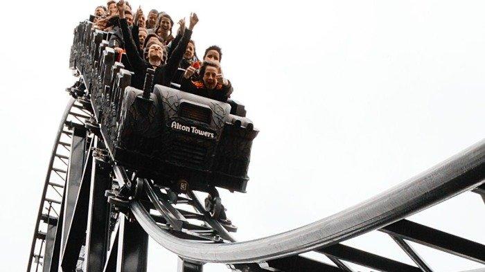 Wahana roller coaster di Alton Towers, Jumat (5/6/2020).