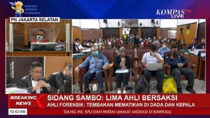 Dokter forensik Farah Primadani Karouw beri kesaksian di persidangan