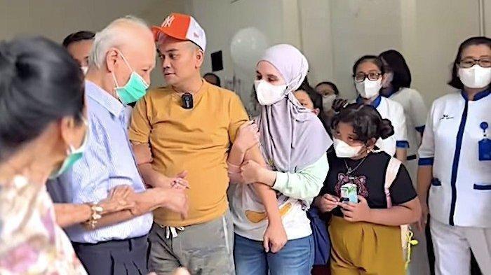 Indra Bekti pulang dari rumah sakit pada Sabtu (21/1/2023) setelah 25 hari dirawat