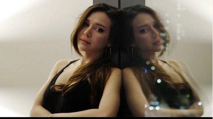 Potret Cantik Eve Suz Blasteran Jerman Indonesia, kabarnya dekat dengan Gading Marteen