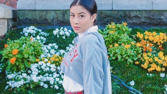 Selebgram Awkarin