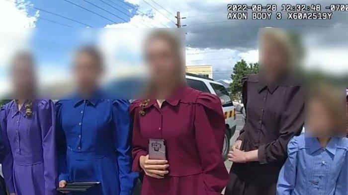Viral pria kepergok menyembunyikan 20 istrinya di dalam truk trailer yang kumuh