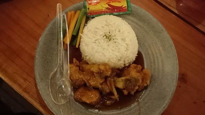 Mi goreng ayam di 150 Coffe Garden