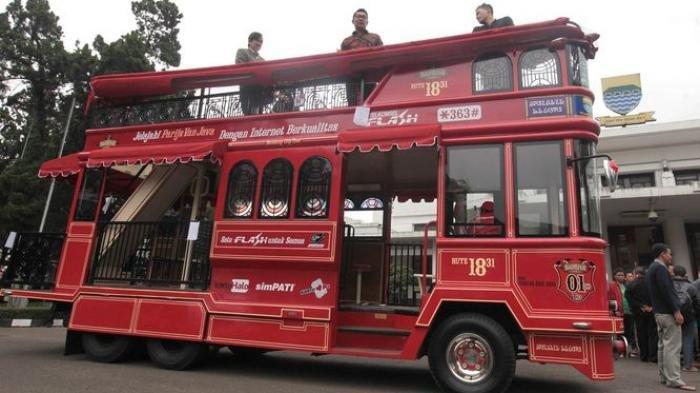 Bus Bandros Bandung