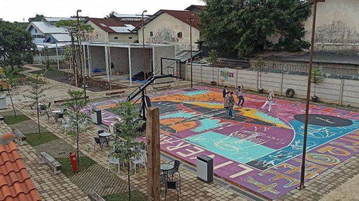 Lapangan basket yang bisa disewa di Critical 11 Jalan Pajajaran 148