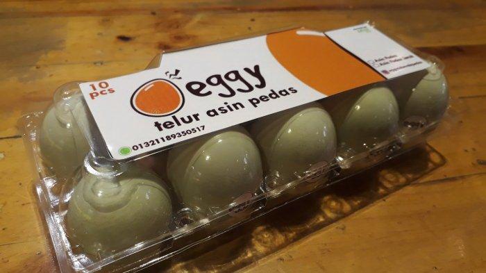 Eggy telur asin pedas Bandung