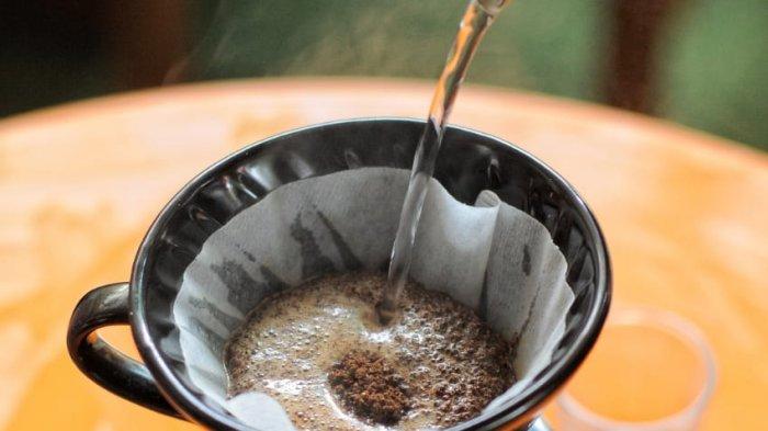 Kopi Mastarone di Jalan Windu 15