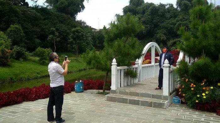 Objek wisata Lembah Dewata di Jalan Raya Tangkuban Parahu, Lembang, Kabupaten Bandung Barat