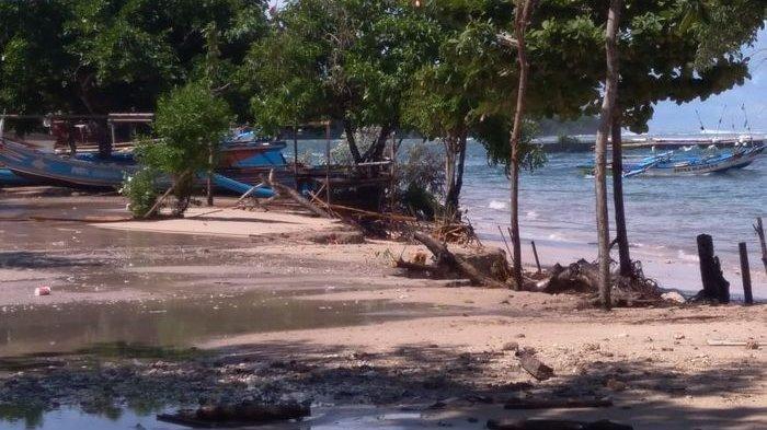 Pantai Ujunggenteng Kabbupaten Sukabumi