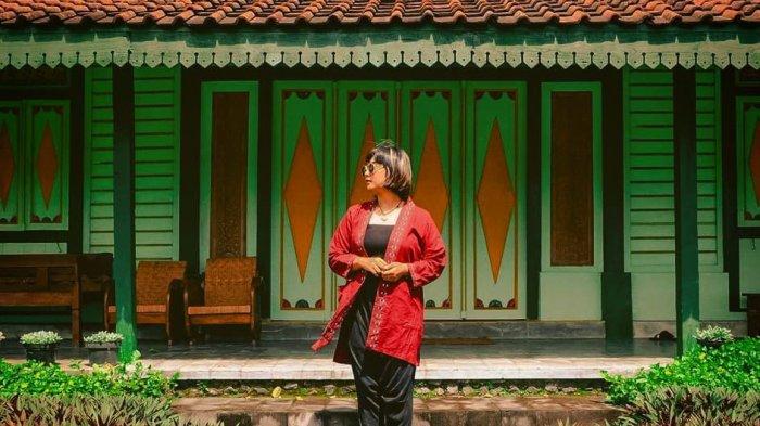 Remaja Berkain