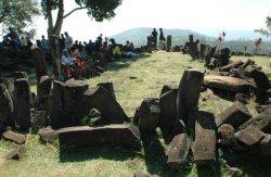 Situs Gunung Padang di Kampung Gunung Padang RT 01/08, Desa Karyamukti, Kecamatan Campaka, Kabupaten Cianjur.