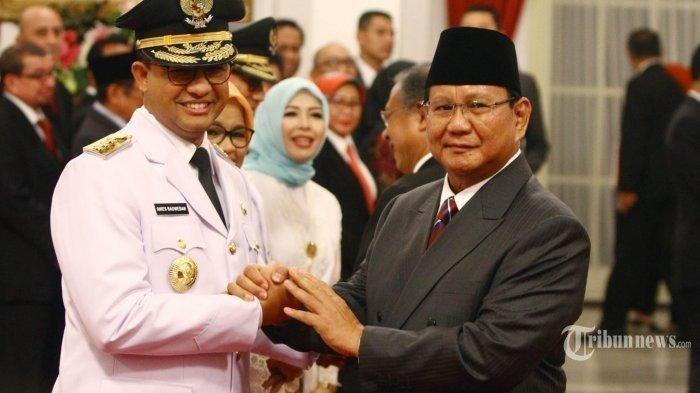 Ketua Umum Gerindra Prabowo Subianto di pelantikan Gubernur DKI Jakarta Anies Baswedan disaksikan Wakil Gubernur Sandiaga Uno di Istana Negara, Jakarta, Senin (16/10/2017).