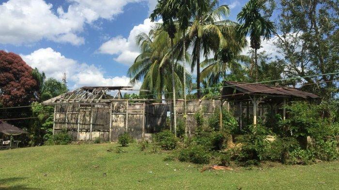 Bangunan bersejarah peninggalan Belanda yang ada di Muara Tembesi, Batanghari.