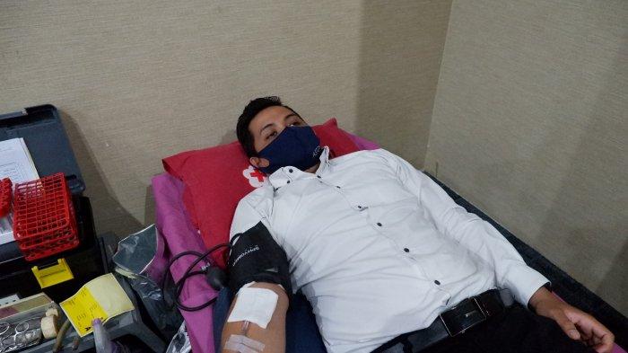 Aston Inn Pandanaran Semarang rayakan hari jadinya yang ketiga mengadakan kegiatan sosial yaitu donor darah yang bekerja sama dengan PMI Kota Semarang