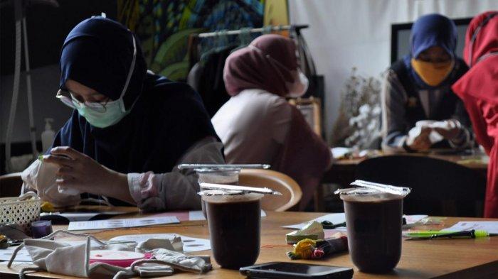 Pertama kali diadakan di kota Semarang, Semarang Hidden Market sukses dilaksanakan di Artotel Gajahmada Semarang menghadirkan 12 produk lokal Semarang