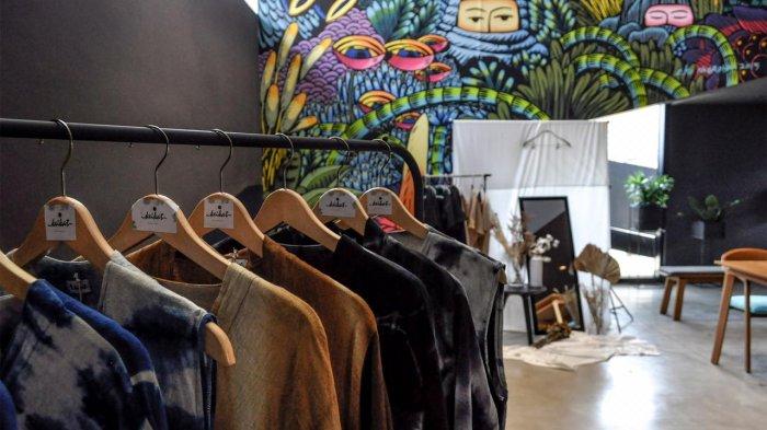 Pertama kali diadakan di kota Semarang, Semarang Hidden Market sukses dilaksanakan di Artotel Gajahmada Semarang menghadirkan 12 produk lokal Semarang